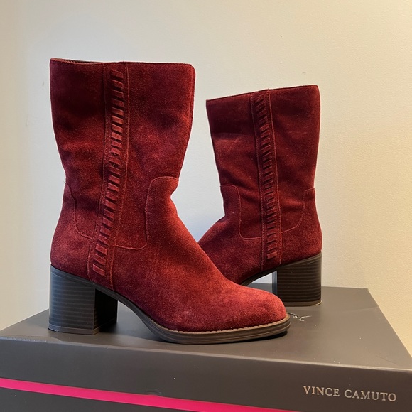 Vince Camuto Shoes - Like New!Vince Camuto Water-Repellent Mid-Shaft Suede Boots Zelcinna (Burgundy)